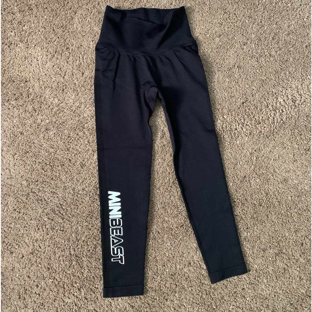 Mini Beast workout leggings